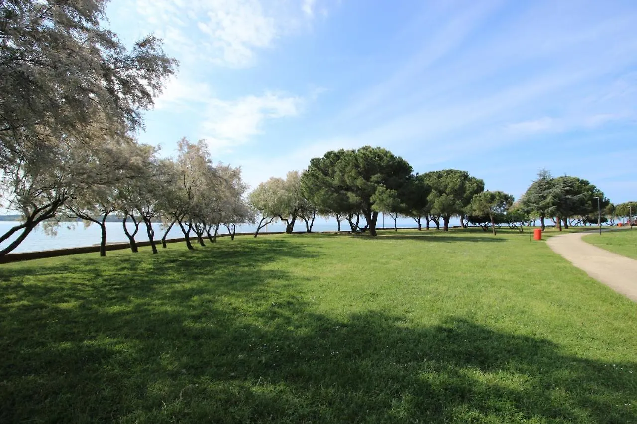 Rozy Near The Beach Διαμέρισμα Novigrad Istria