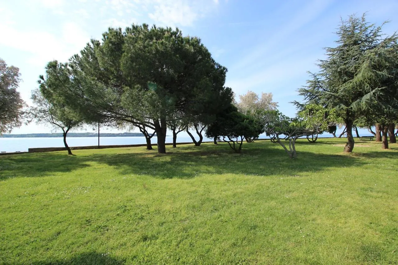 Rozy Near The Beach Apartment Novigrad  Novigrad (Istria)